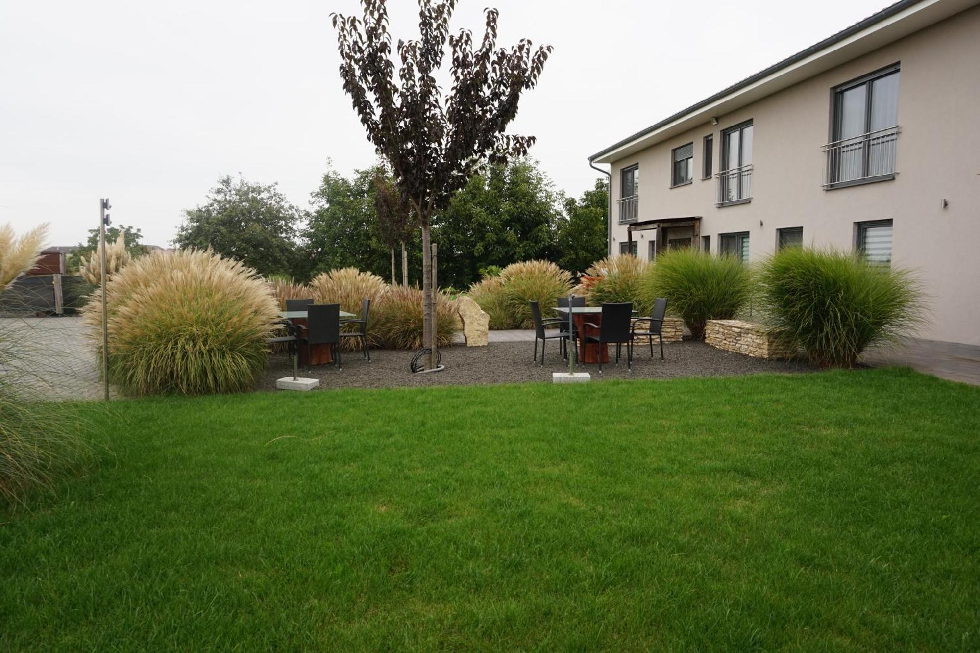 Wohnung 1 Im Kirschbluetenhof Ингелхайм ам Рейн Екстериор снимка